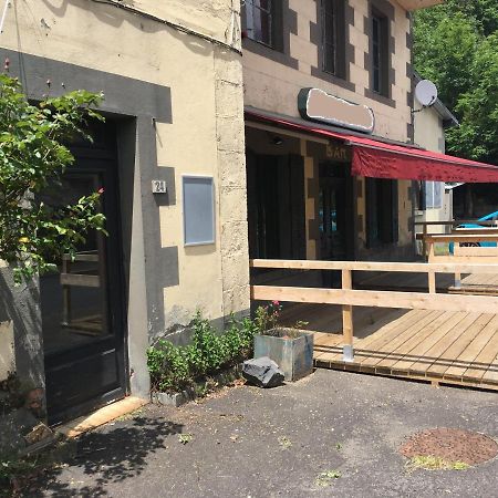 Studio Proche De Vulcania Et La Bourboule Gelles Exteriör bild